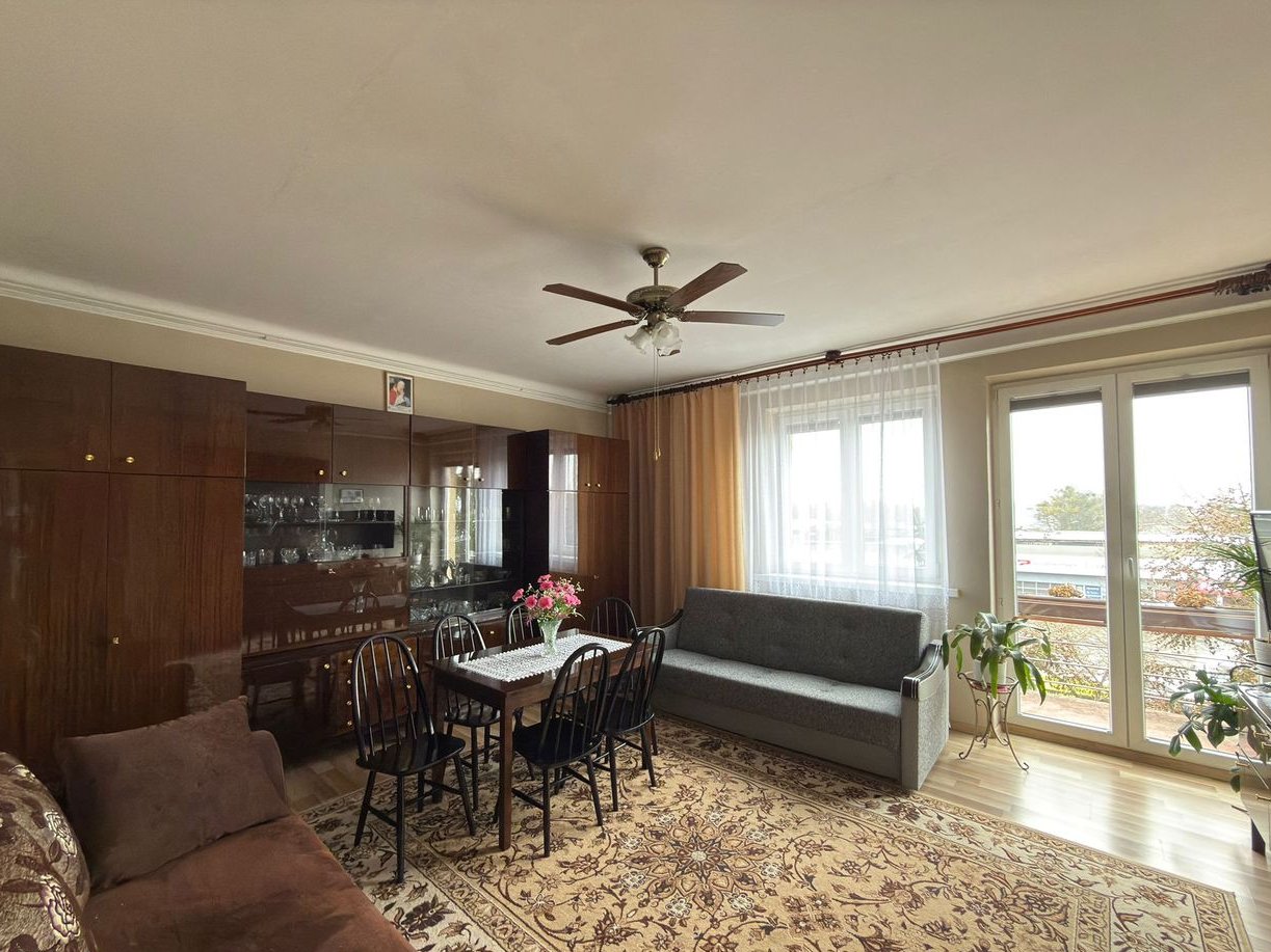 Dwupokojowe mieszkanie 52 m² /balkon/piwnica/strych