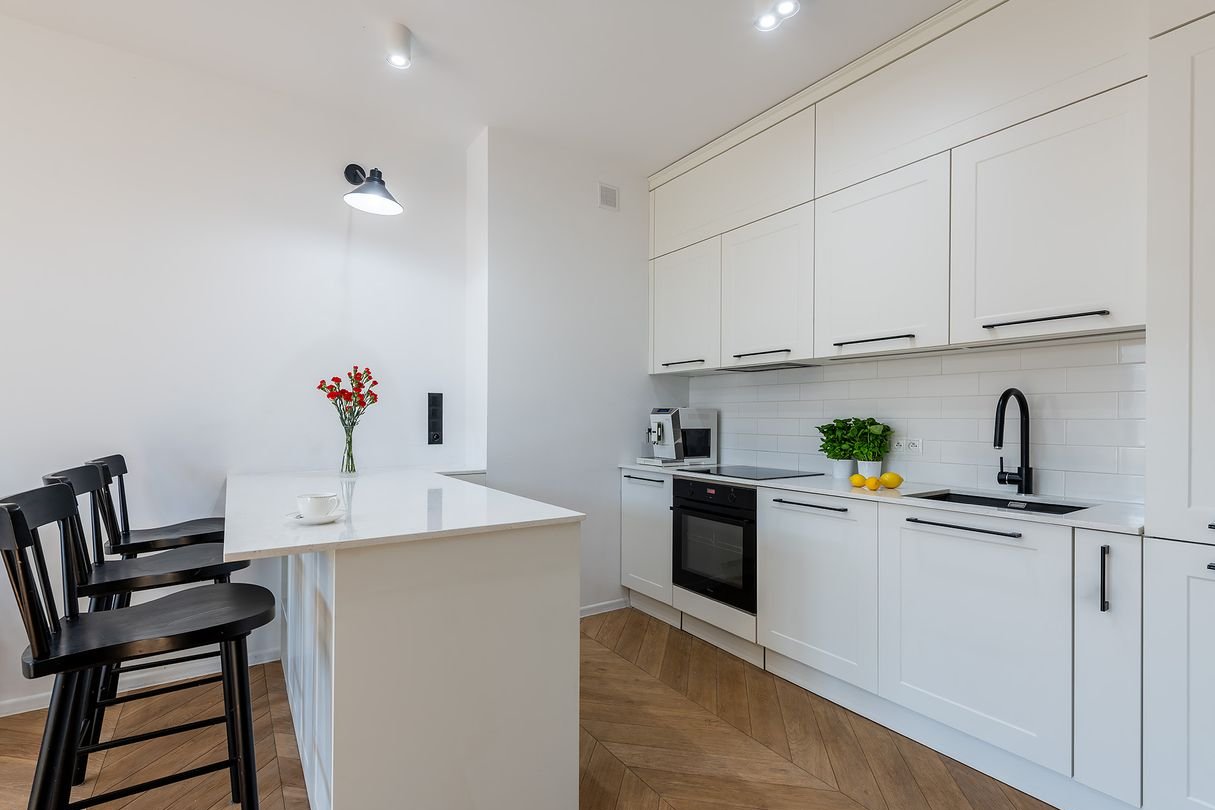 4/5 pokoi - gabinet - do zamieszkania - dla rodziny