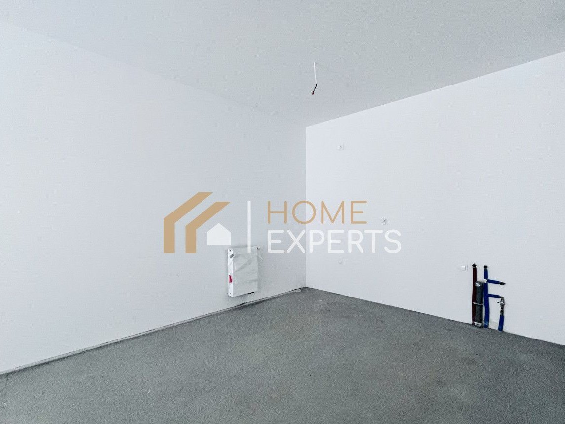 3 pokoje z ogródkiem w apartamentowcu