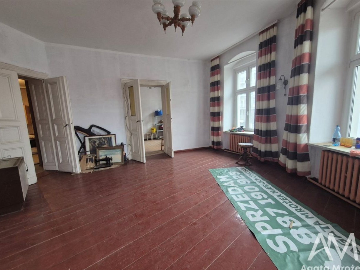 Z potencjałem,piękna kamienica,super lokalizacja