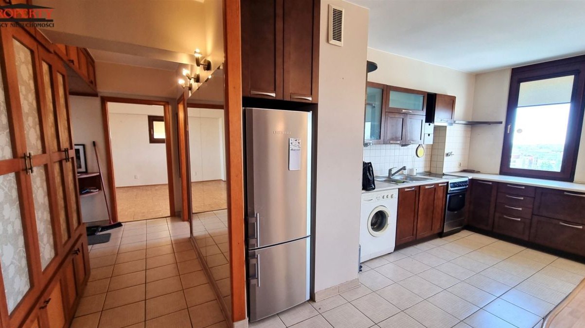 okazja- 450 tys. 3 pokoje, parking dla lokatorów