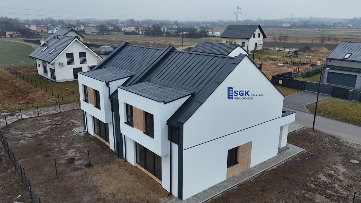 Nowoczesny Segment w zabudowie bliźniaczej Świetny Dojazd A4/A1