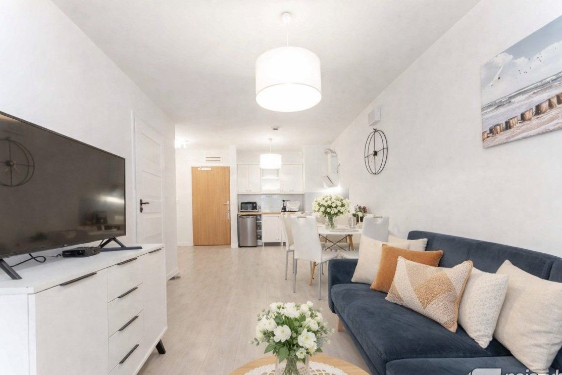 Kołobrzeg-Apartament 2 pok. z miejscem postojowym