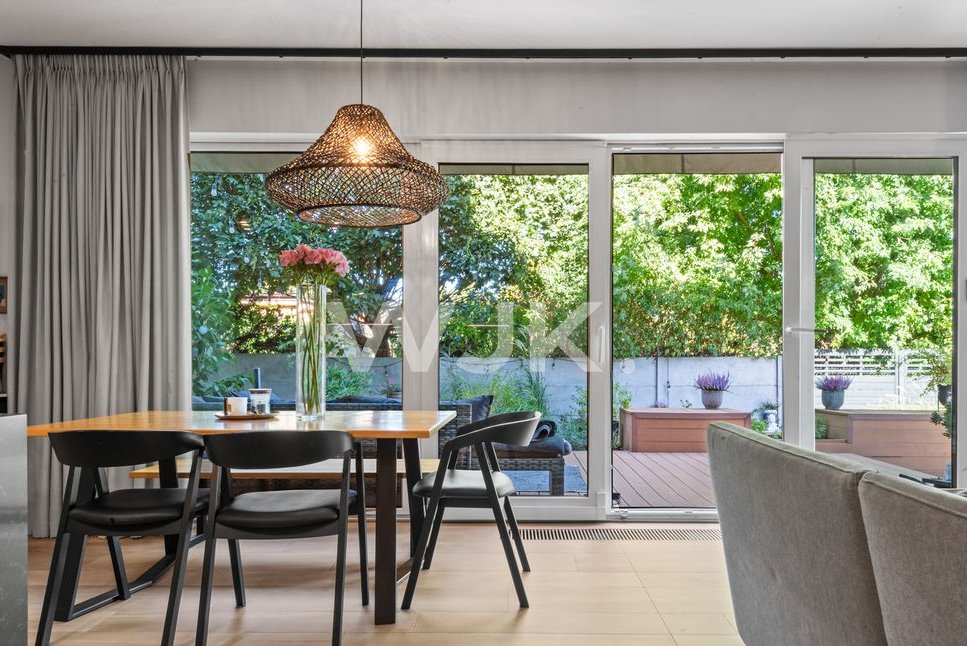 200m2, narożny segment, 4 sypialnie, Julianów.