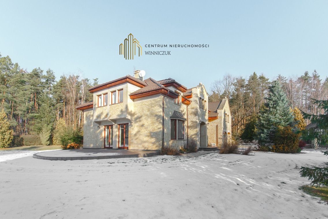 Rezydencja z basenem tuż przy lesie |Ligota Piękna