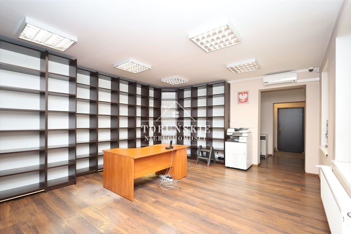 Dwa budynki w centrum Chełmna