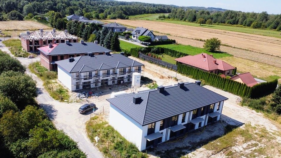 Mieszkanie z ogródkiem-3 pokoje