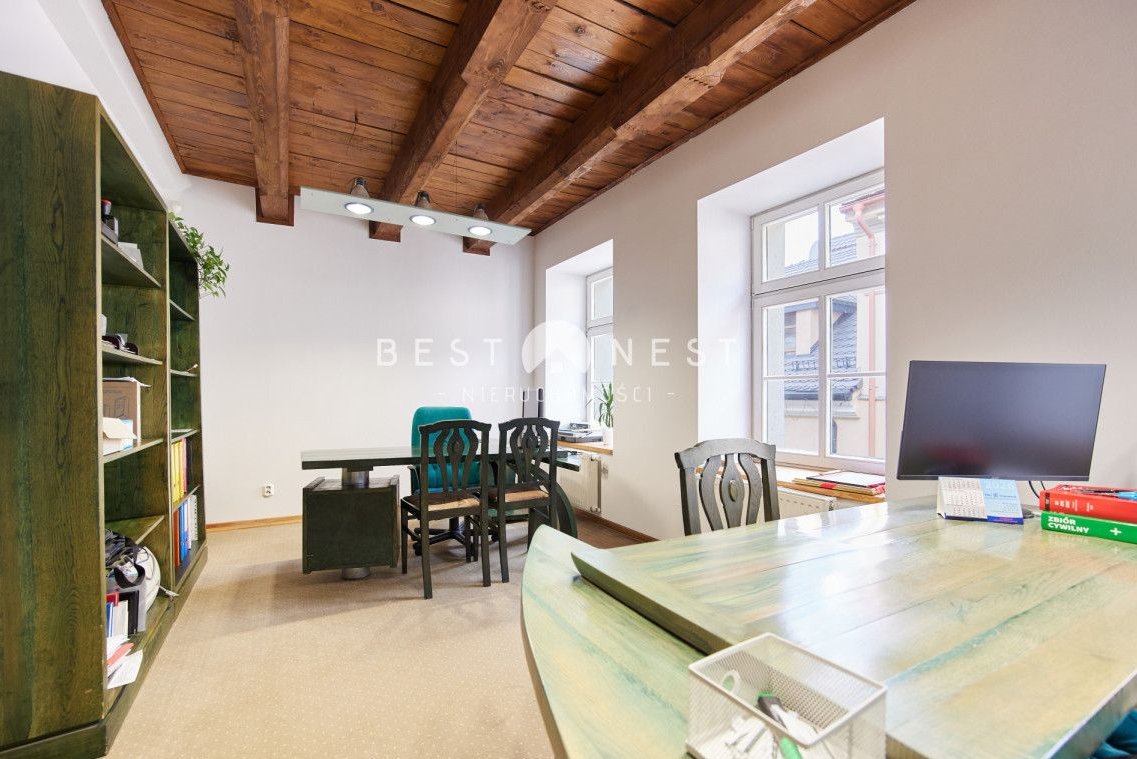 Kamienica przy rynku | 4 niezależne lokale