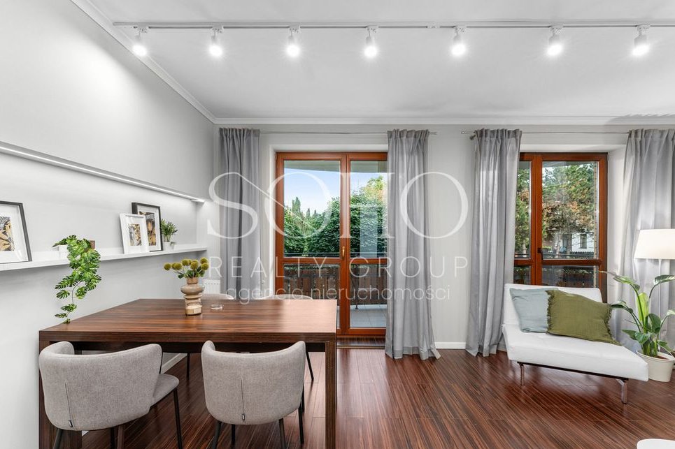 Aktualne 3 Pokoje Wiarusa Po Remoncie Do Wejścia