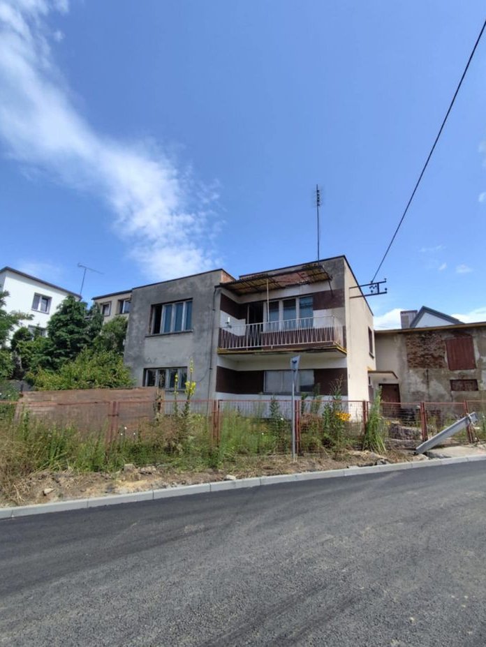 BORUCIN OBOK RACIBORZA, 5 POKOI DZIALKA 370m OGRODZONA