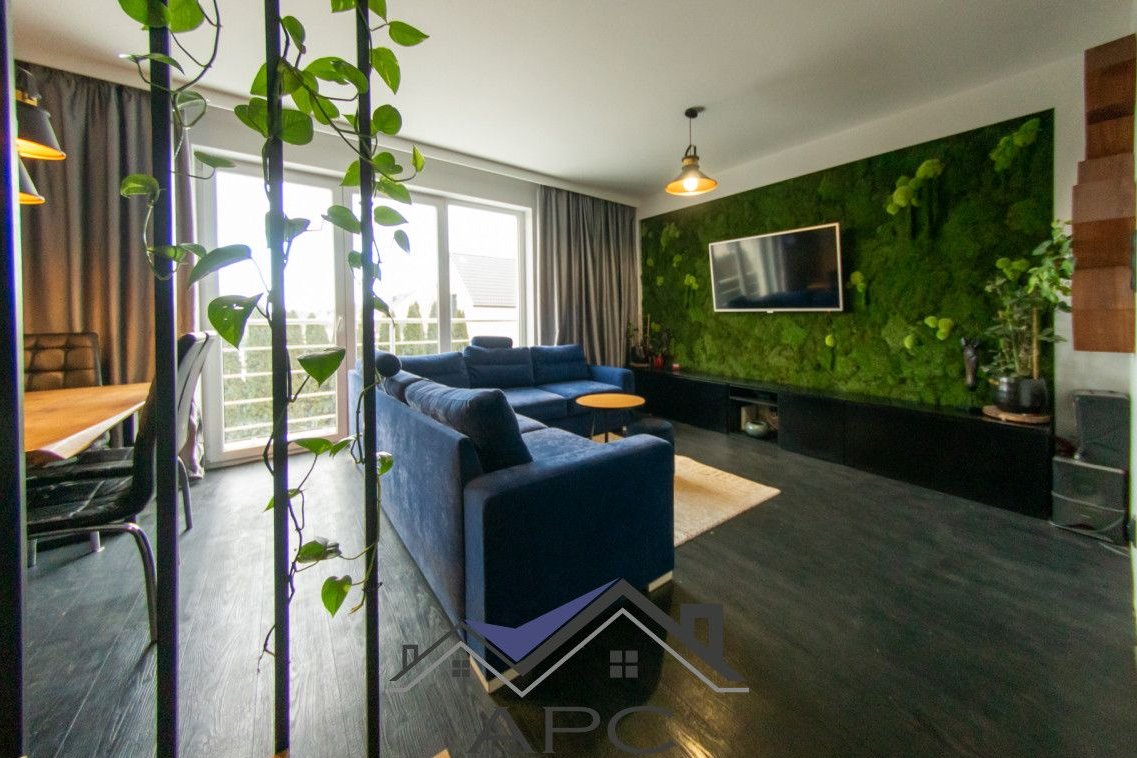 Wyjątkowe mieszkanie dwupoziomowe z ogrodem zimowy