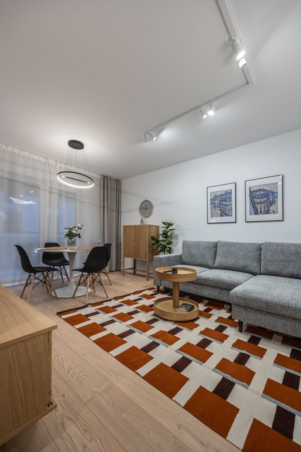 Nowe, 2 pok. z komórką, blisko centrum, bezpośrednio! Wysoki standard