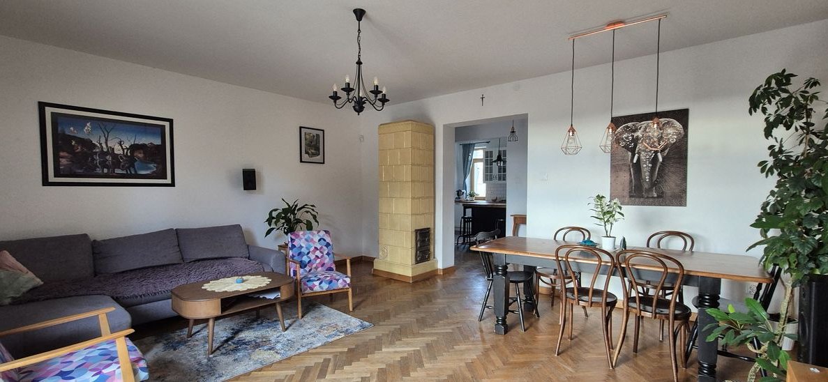 ZAREZERWOWANE Przestronny dom z garażem, blisko centrum