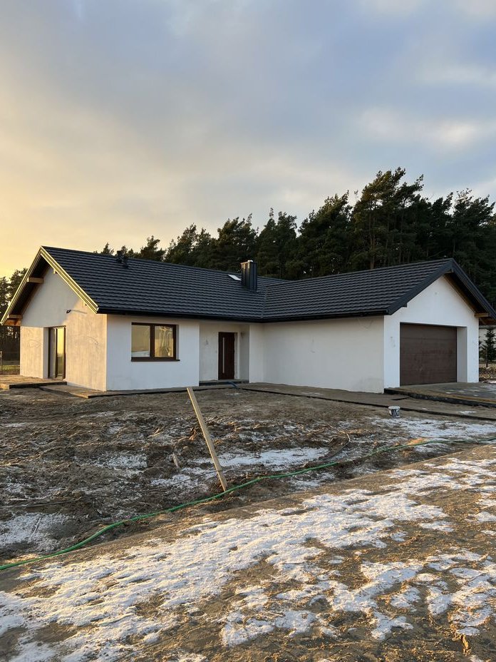 Dom wolnostojący w stanie deweloperskim-osiedle zamknięte-duża działka