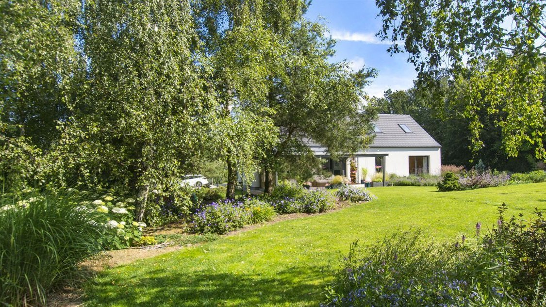 Dom wolnostojący z pięknym ogrodem Szemud