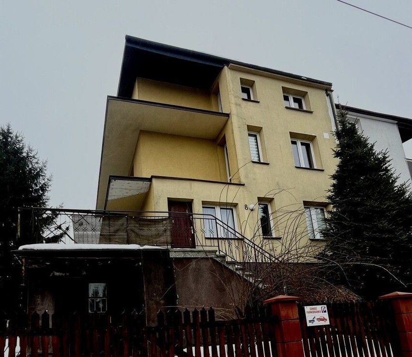 Sławin duży dom w świetnej lokaliz