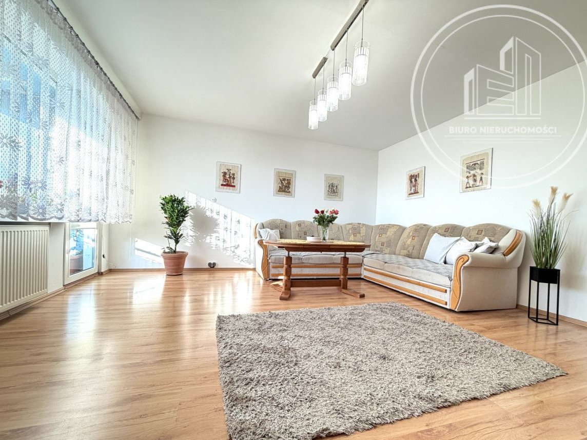 Mieszkanie 3 pokojowe, 59,40 m2 z balkonem w bloku