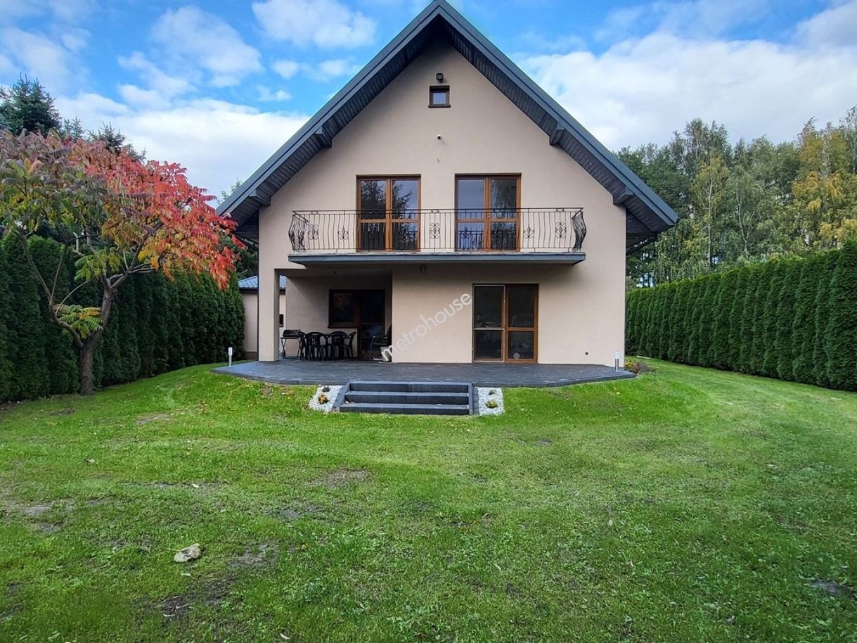 Wyjątkowa oferta najmu – dom 200 m² | działka 2500 m²