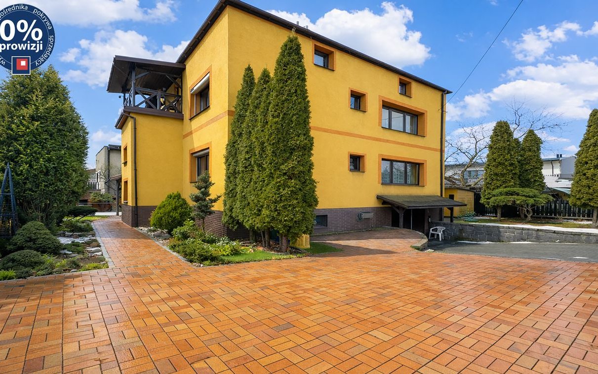 Zadbany dom (dwurodzinny) z basenem | Sosnowiec Bór.