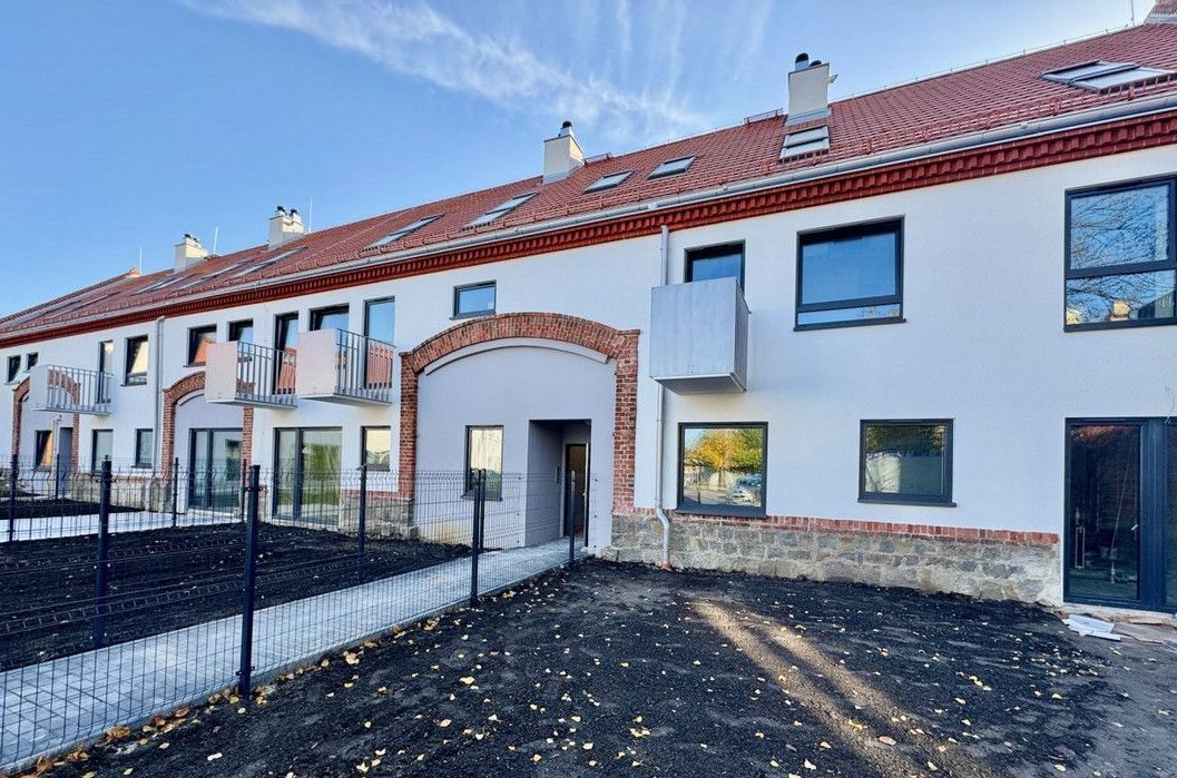 Piękny duży apartament w dworku/Krzyki/Wojszyce