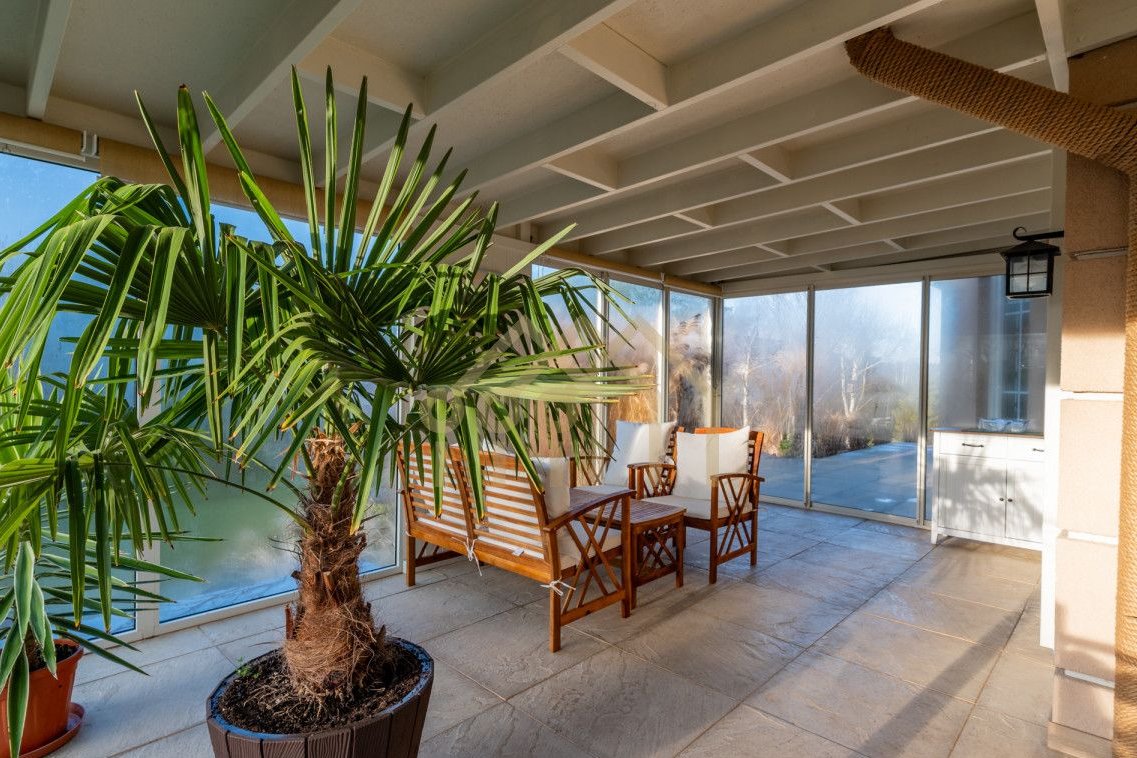 Komfortowy dom z pięknym ogrodem