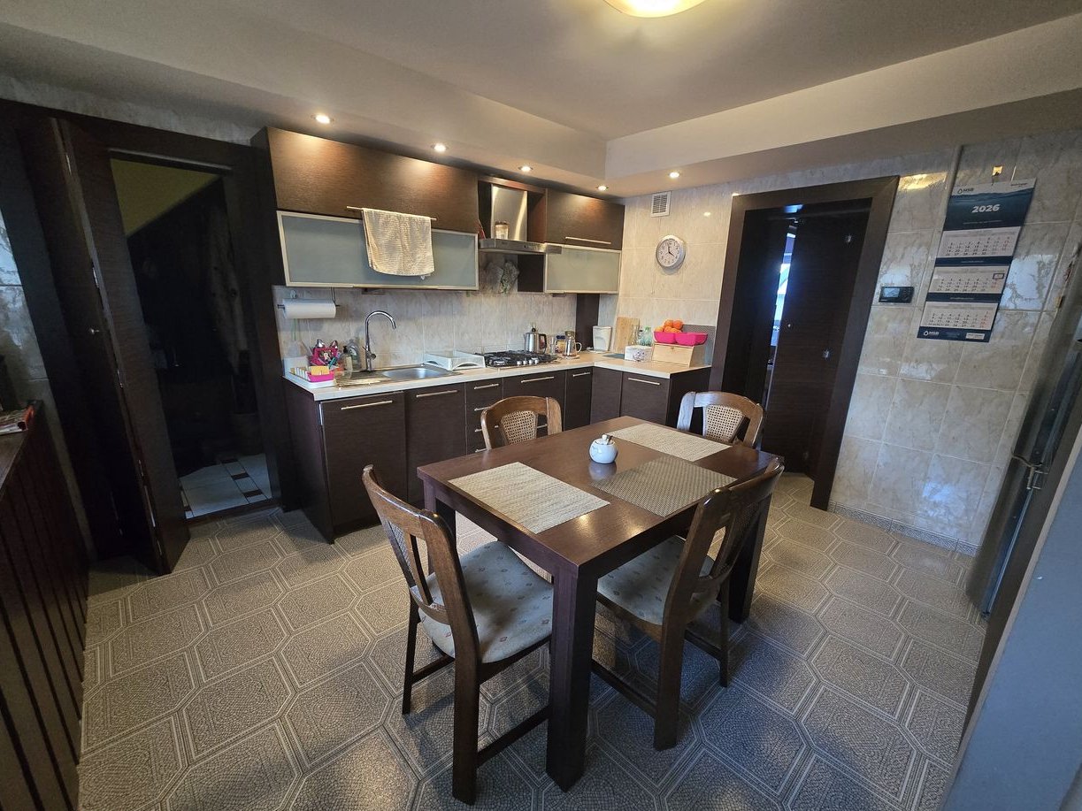 Dom z działkami rolnymi na sprzedaż - 1,21ha, Rżuchów, gmina Sadowie