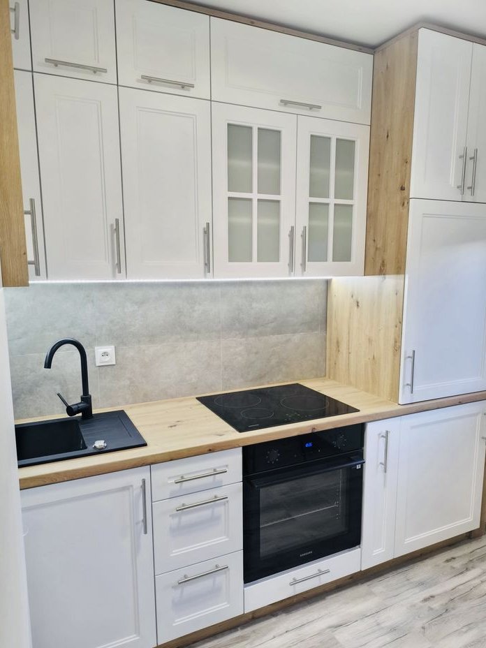 Prestiżowa kawalerka przy rzece - Po generalnym remoncie