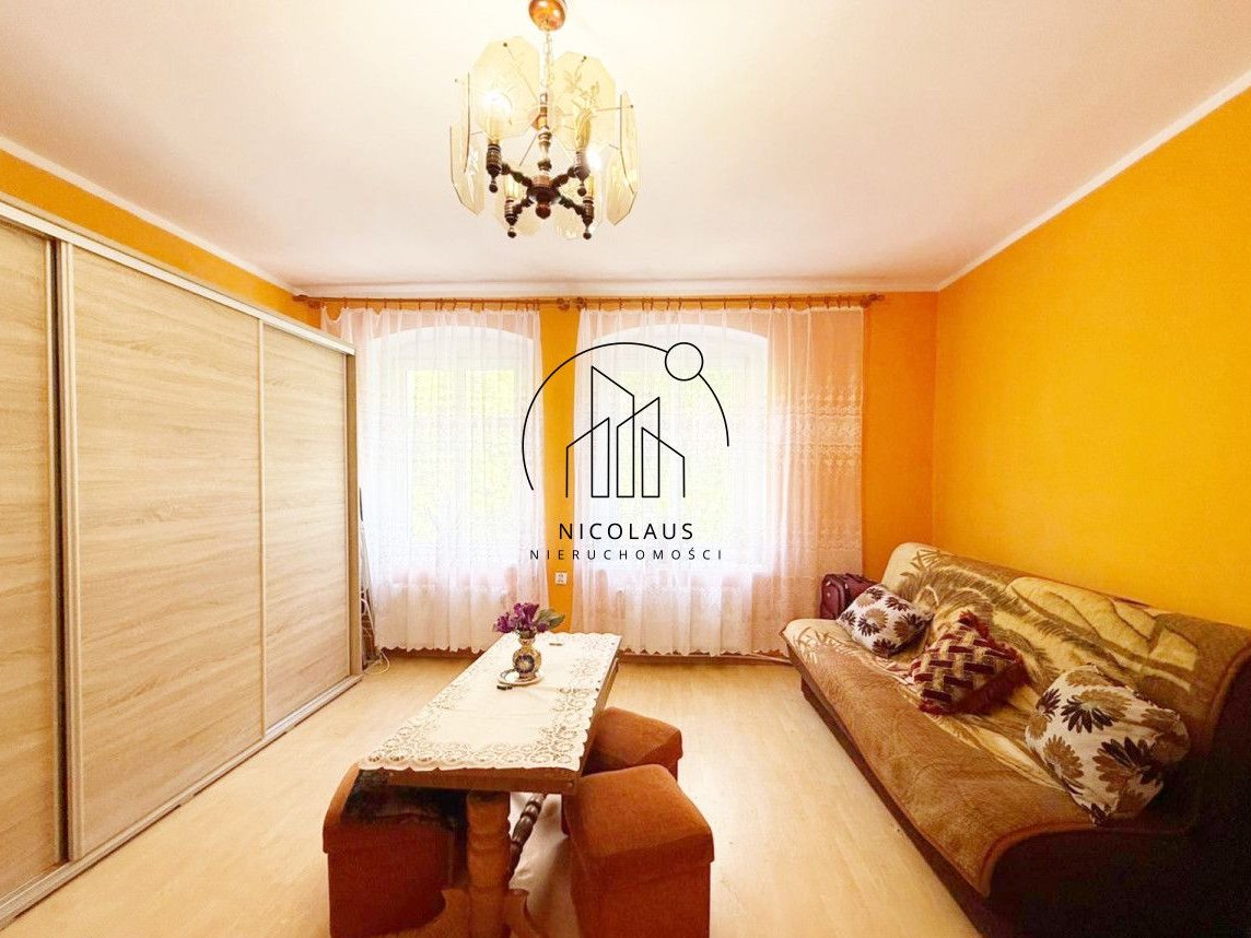 Przestronne, 3 pokoje do remontu