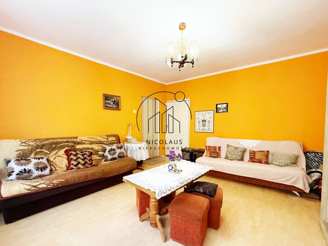 Przestronne, 3 pokoje do remontu