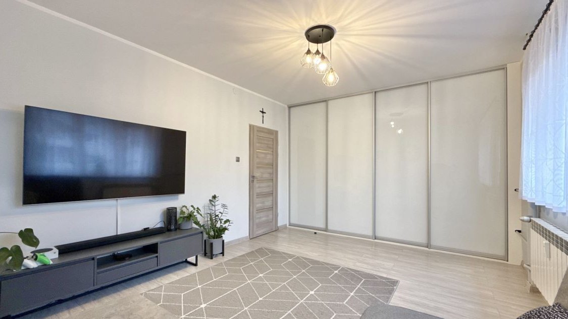 Sprzedam M-3 Poręba