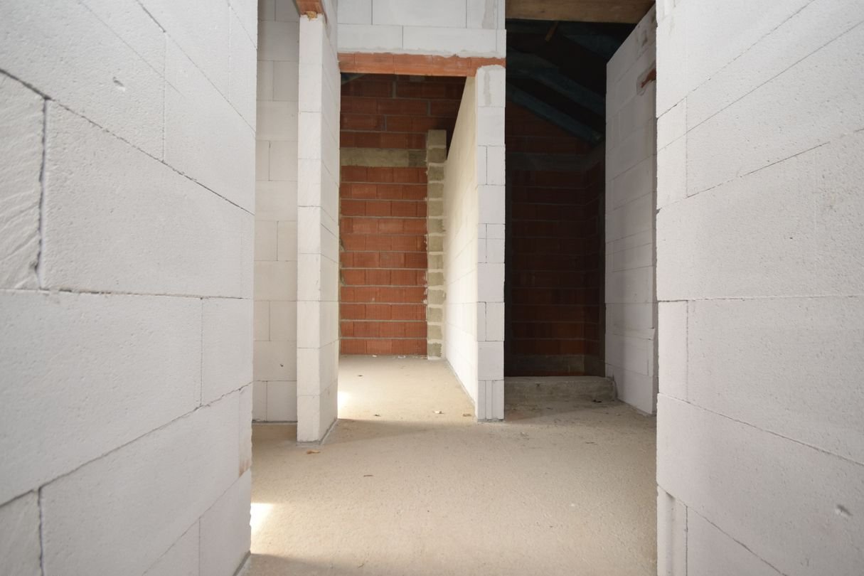 Mały dom w centrum miasta - Nowa Cena