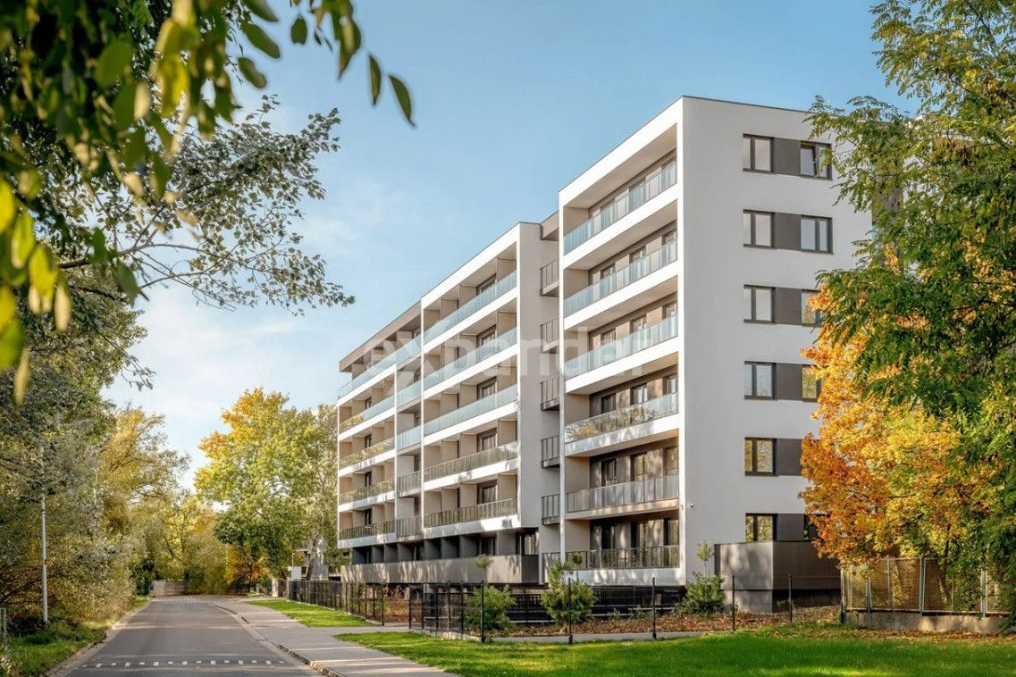 Gotowe, nowe mieszkanie z oddzielną kuchnią.