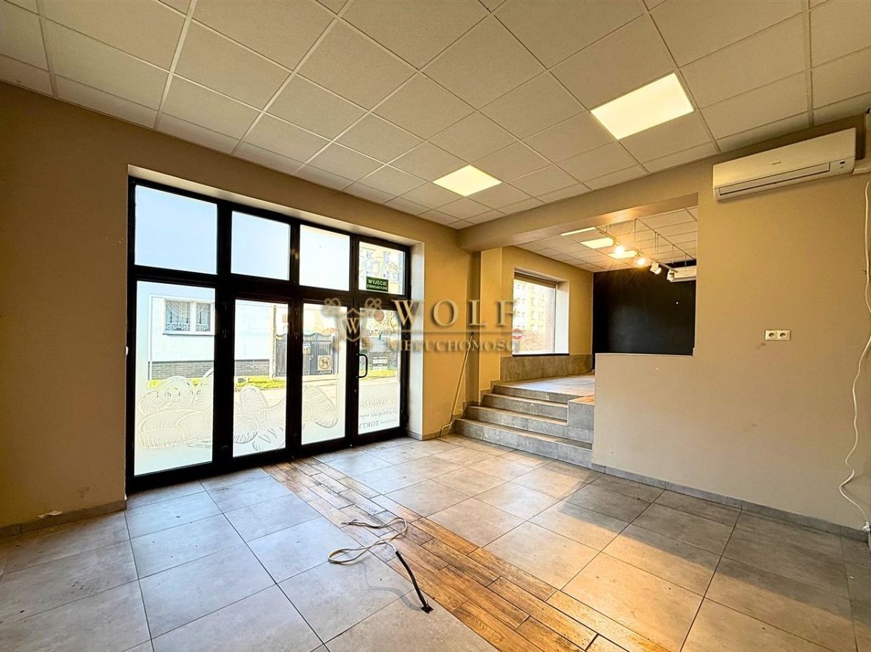 Budynek usługowo-mieszkalny w Piekarach Śląskich