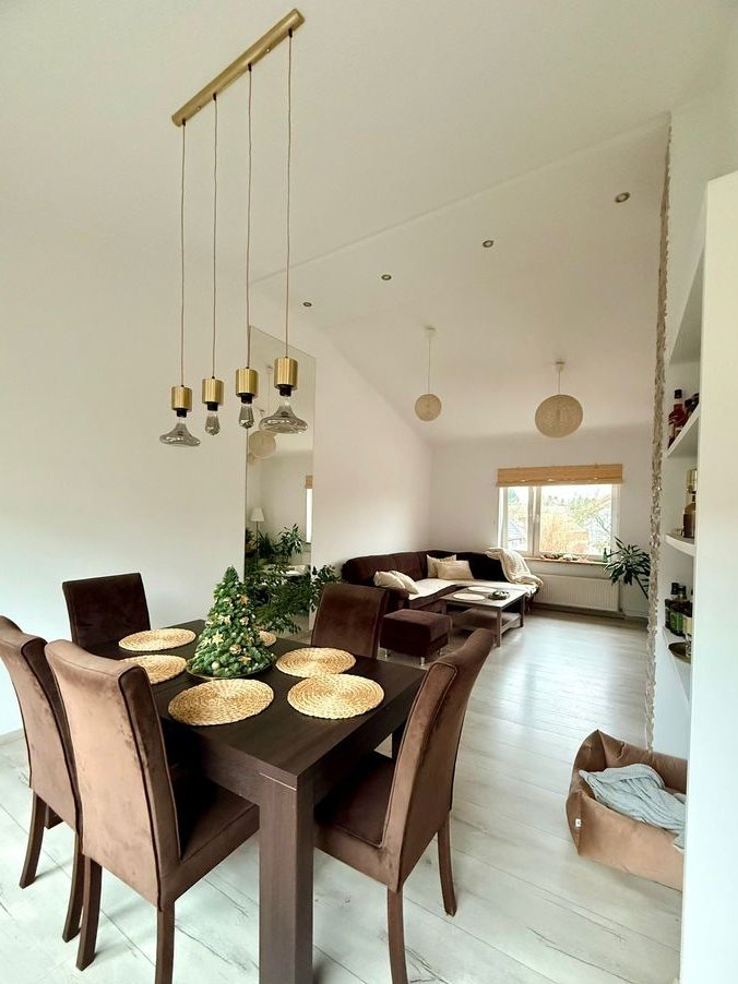 Dom/mieszkanie w Świnoujściu z ogródkiem i garażem