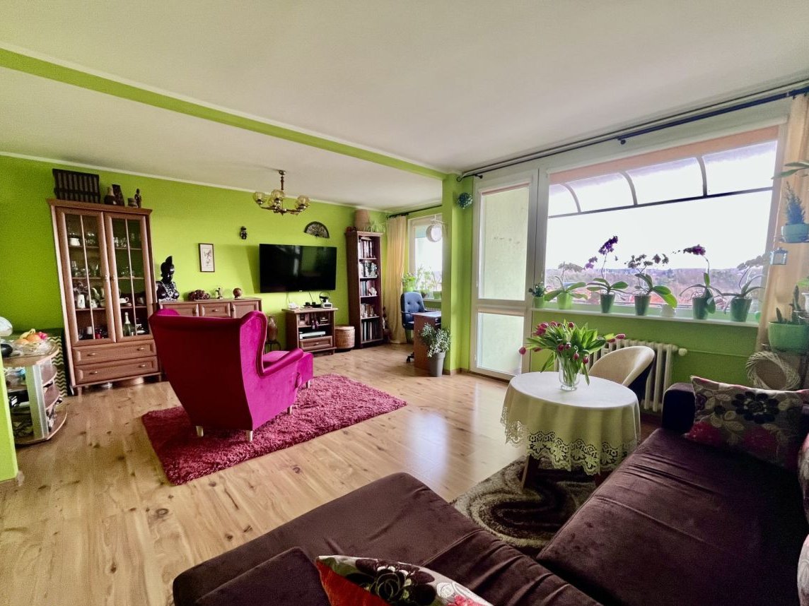 Przestronne mieszkanie z pięknym widokiem na Odrę