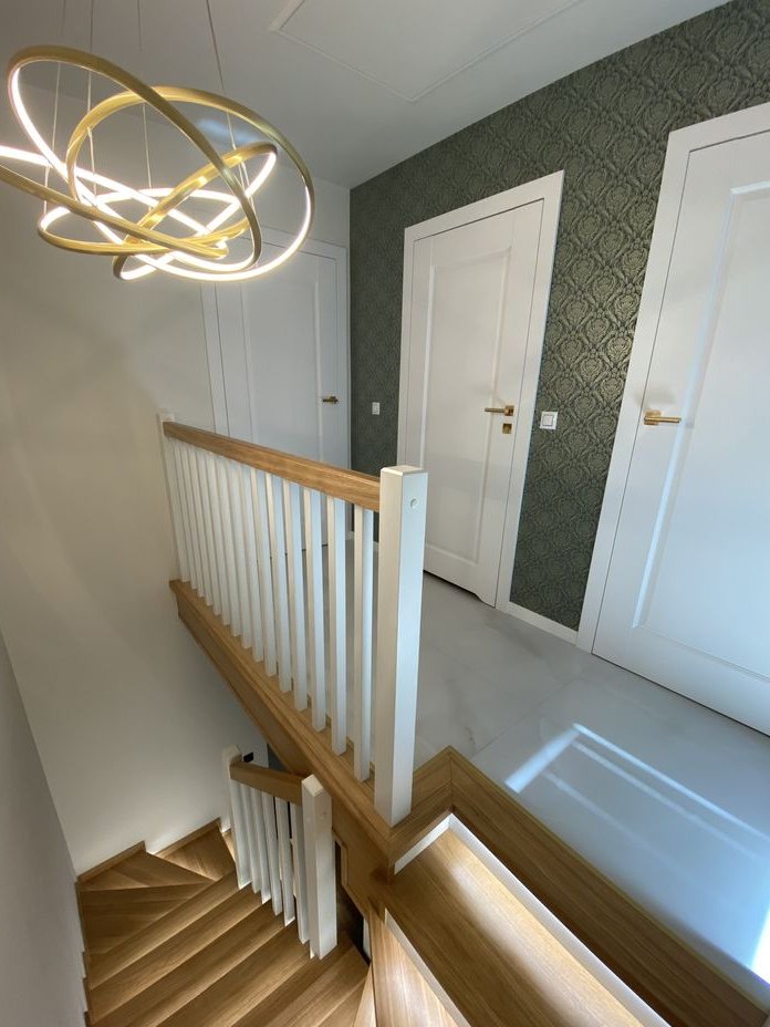 Nowoczesne 4-pokojowe mieszkanie z ogrodem i garażem