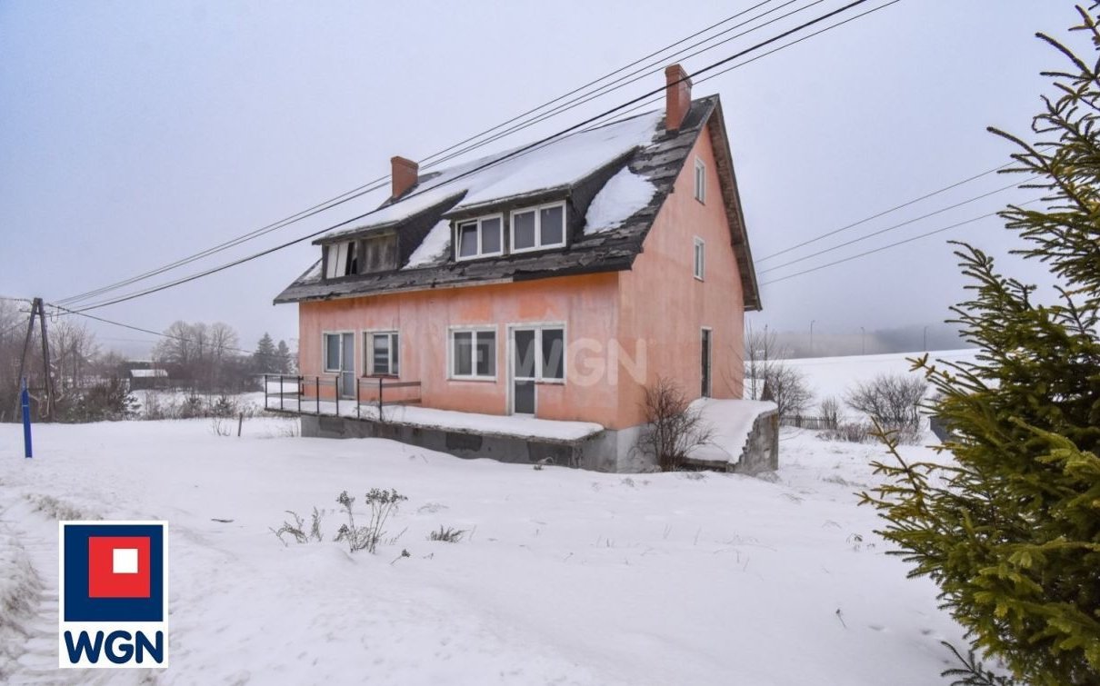 Przestronny bliźniak z garażem blisko morza