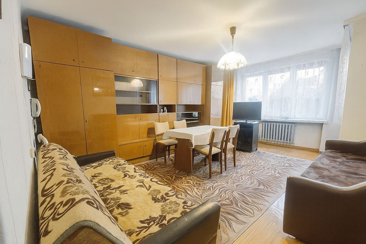 Na sprzedaż przestronne 2-pokojowe mieszkanie