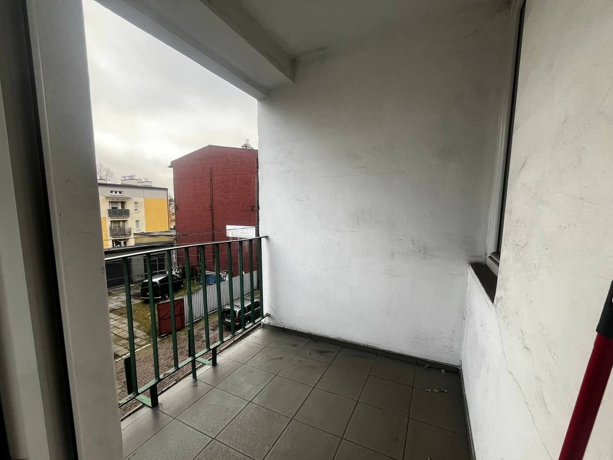 Na sprzedaż przestronne 2-pokojowe mieszkanie