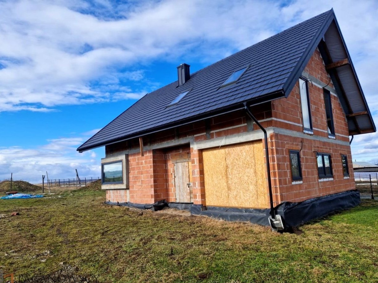 Dom, 132,86 m², Wilków