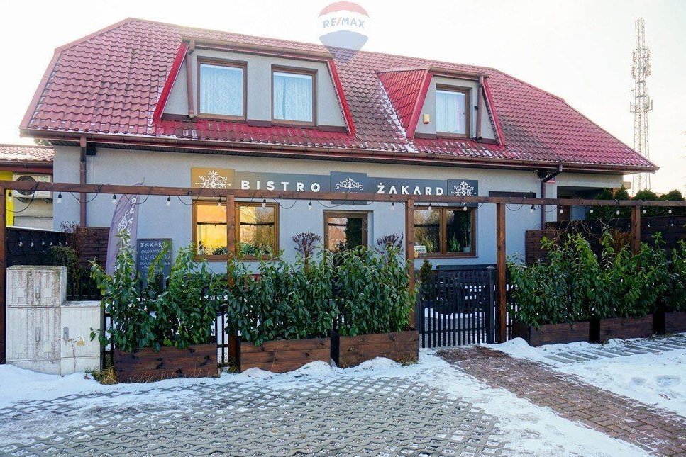 Dom 275m2 z usługowym parterem, Żyrardów