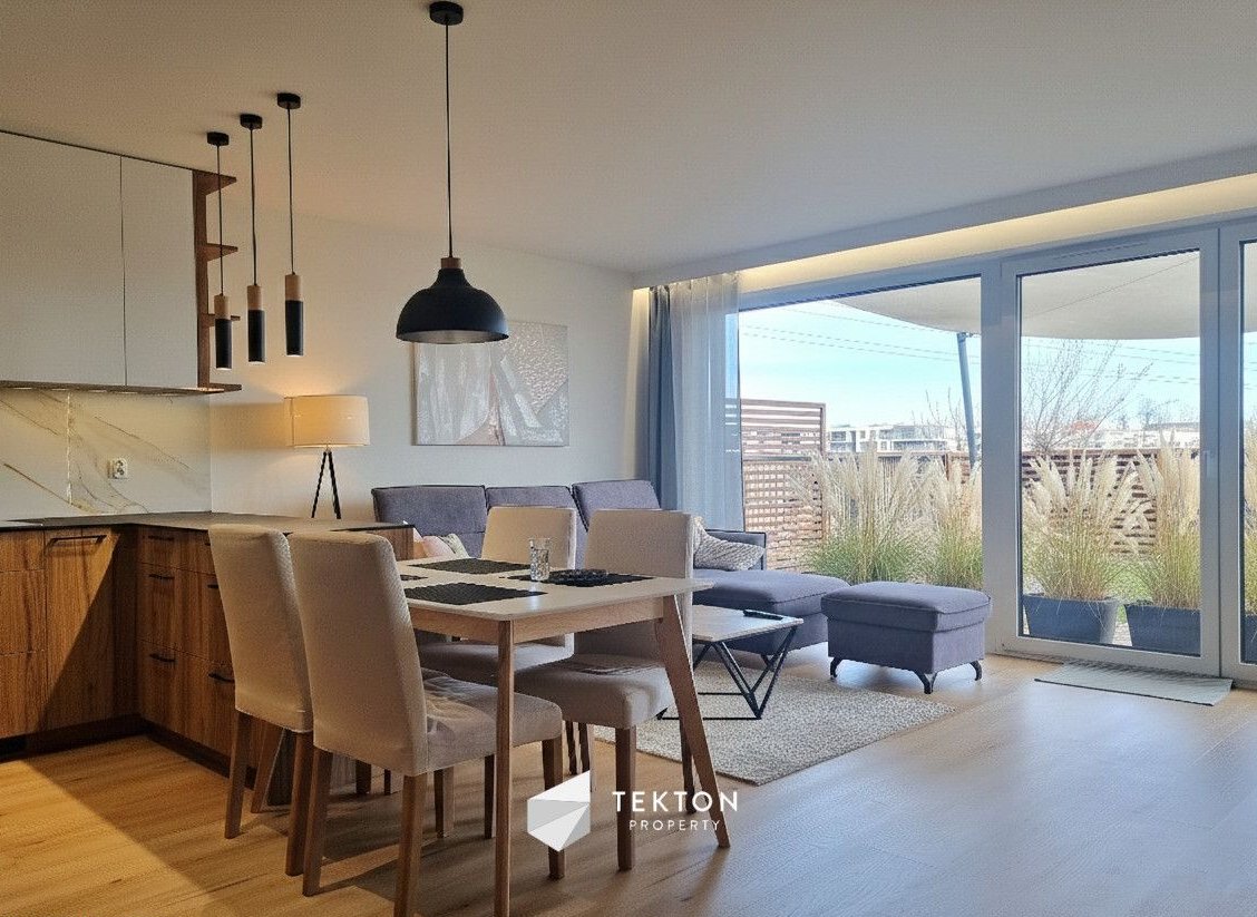 Słoneczne 3-pokojowe mieszkanie z ogródkiem