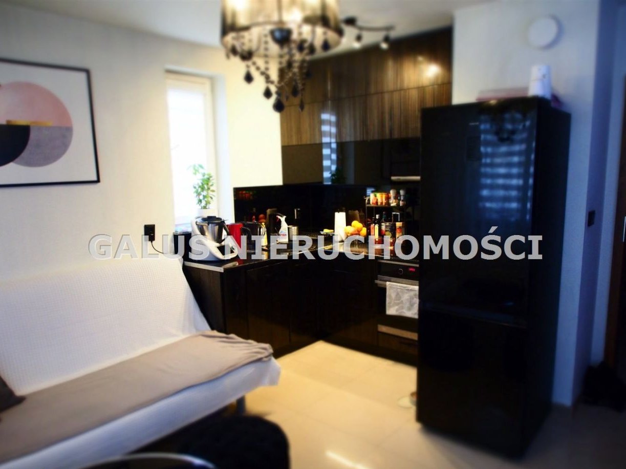 Okulickiego 2 pokoje sprzedaż + miejsce postojowe