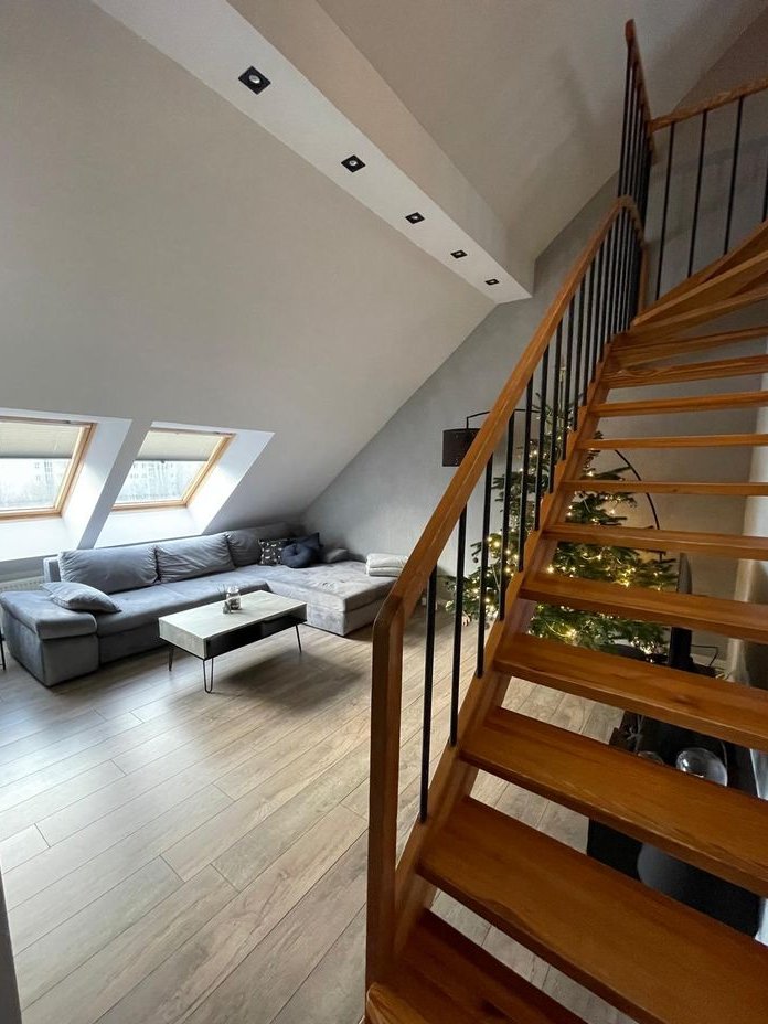 Przestronne 3-pokojowe mieszkanie, 2 miejsca parkingowe + piwnica