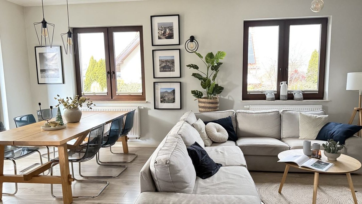 Nowoczesny dom z widokiem na morze