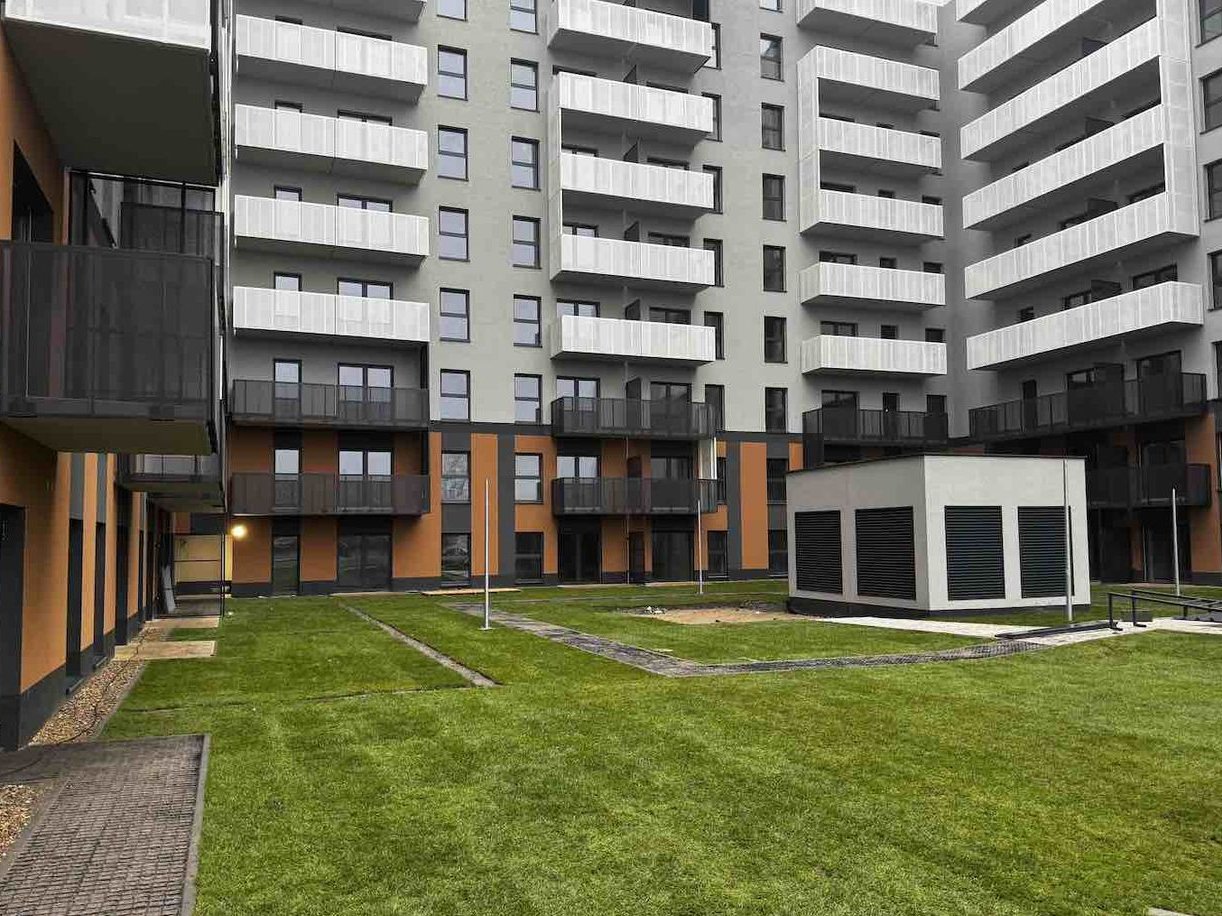 OSTATNIE Piętro | ODDANY Blok | GARAŻ-10.000 | WIDOK na CENTRUM MIASTA