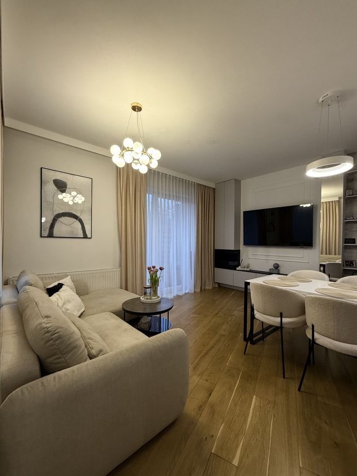 Przytulne, wyremontowane mieszkanie z ogródkiem + 2 miejsca w garażu