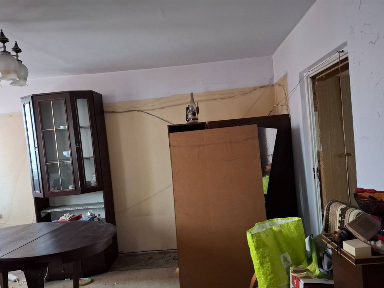 Dwupokojowe mieszkanie do remontu