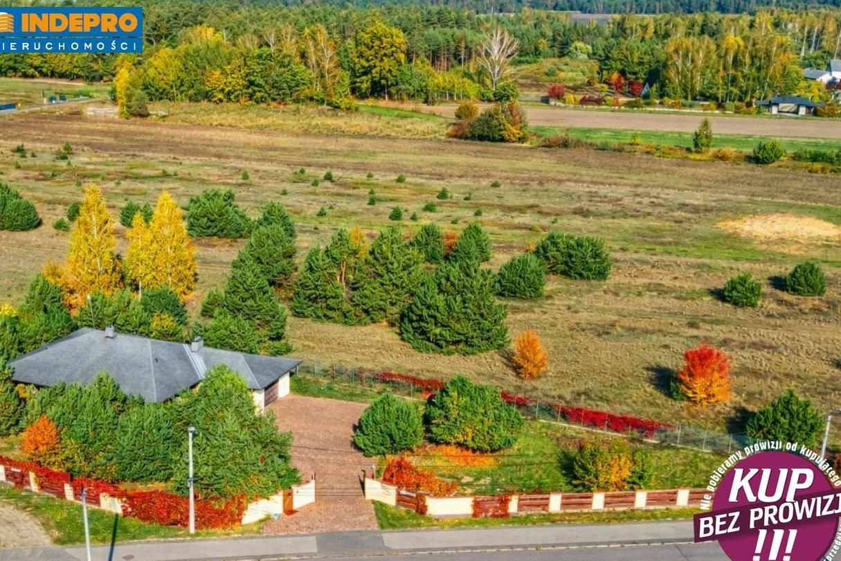 200 m² stylowego domu dla konesera, Działka 1750 M