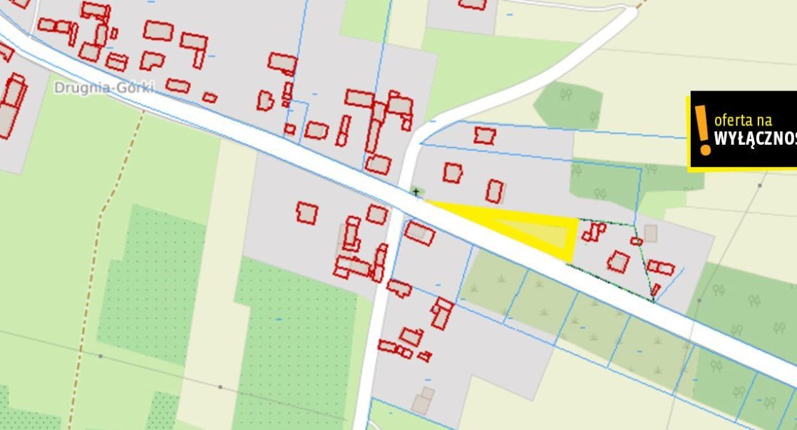 Dom z duszą z bala sosnowego w wiejskim zaciszu